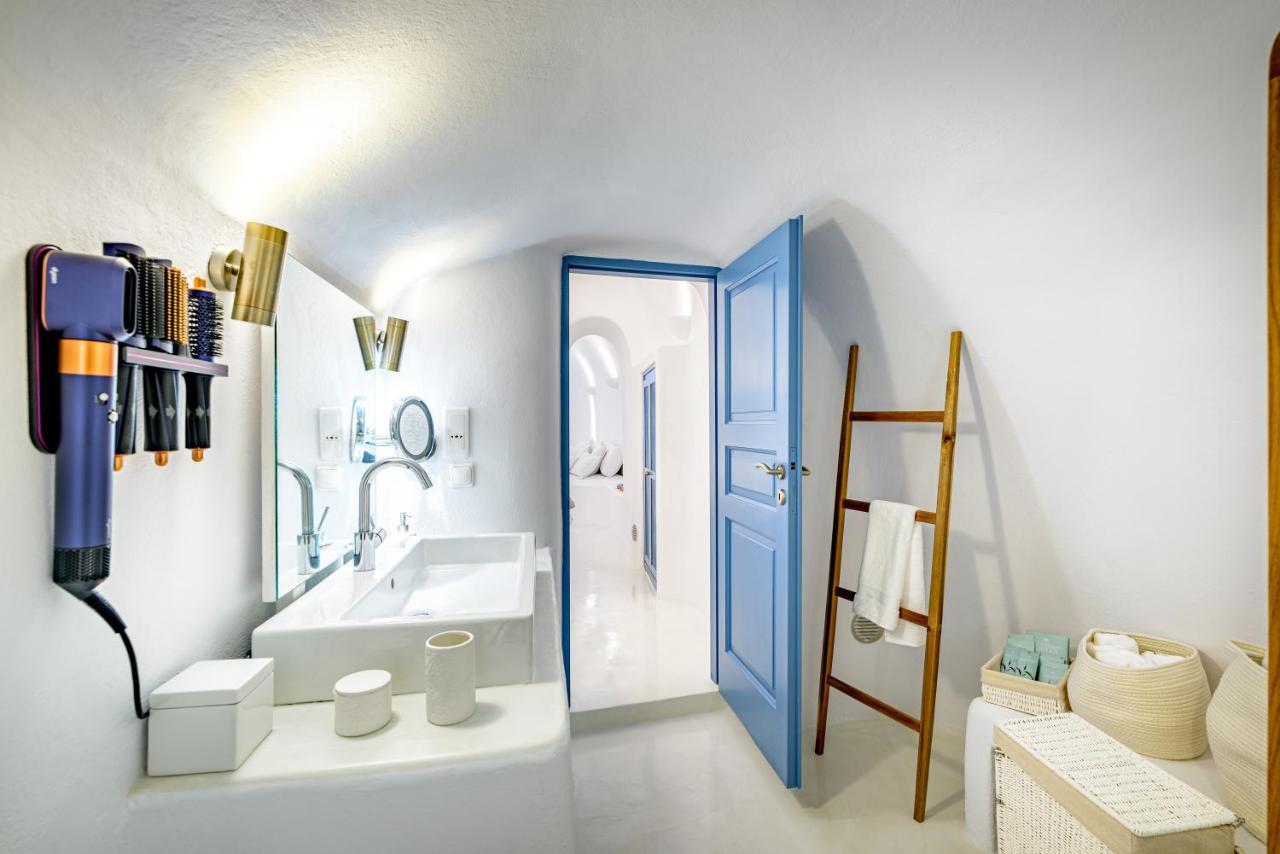 Aristos Life Luxury Cave Villas 이아 외부 사진