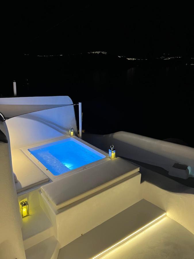 Aristos Life Luxury Cave Villas 이아 외부 사진